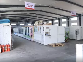 كيف تضمن آلات بيع الآيس كريم سلامة الأغذية؟